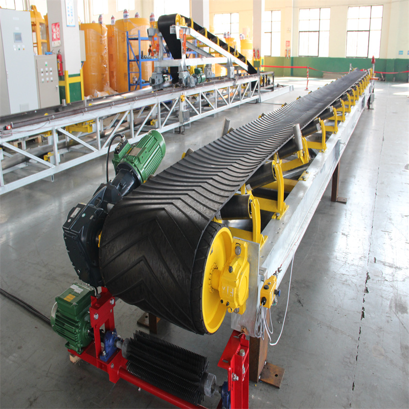 Heavy Duty Long Distance Portable Radial Stacking Conveyor 